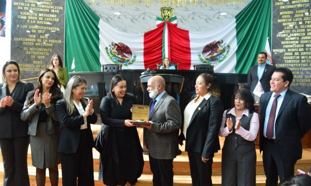 Entrega Congreso la Medalla al Mérito Cultural Víctor Hugo Rascón Banda 2024