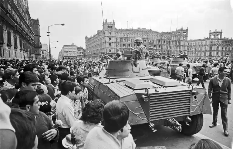 OFRECE DISCULPAS POR EL 2 DE OCTUBRE DEL 68