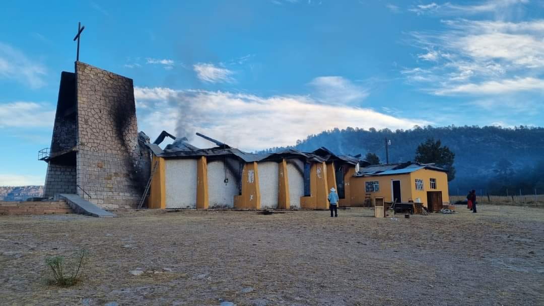 Fue por un cortocircuito el incendio en Iglesia de Panalachi