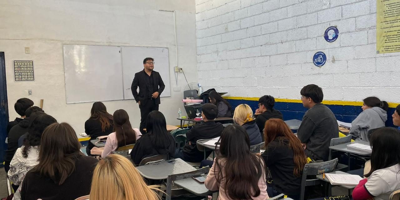 Invitarán a estudiantes de secundaria y preparatoria a que formen el Cabildo Juvenil