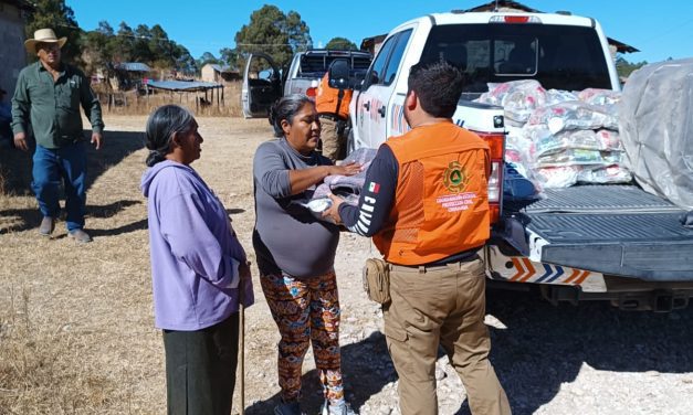 Reciben 180 familias de la Sierra Tarahumara apoyos emergentes tras primera Tormenta Invernal