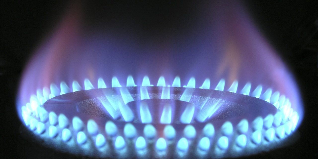 Propone MC bajar el precio del gas para cuidar a las familias en invierno