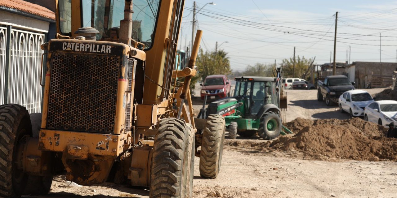 Comienza Obras Públicas trabajos de construcción de la calle Cisne