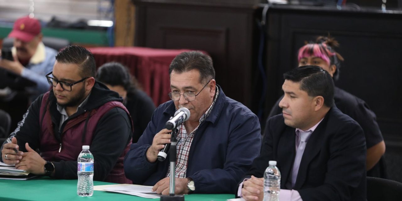Detalla Centros Comunitarios planes para nuevos programas en el 2025