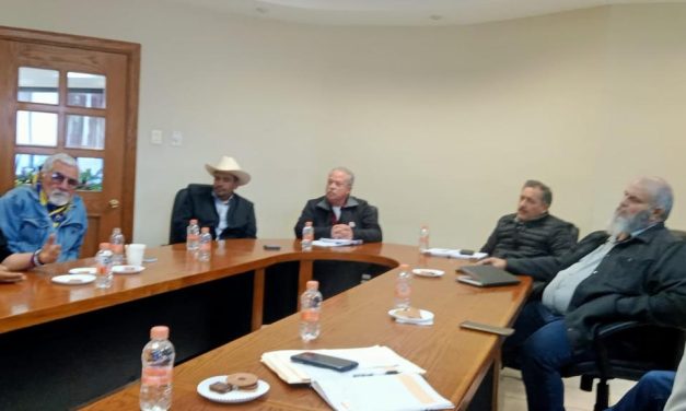 Amenazas productores con cierre de casetas para el viernes