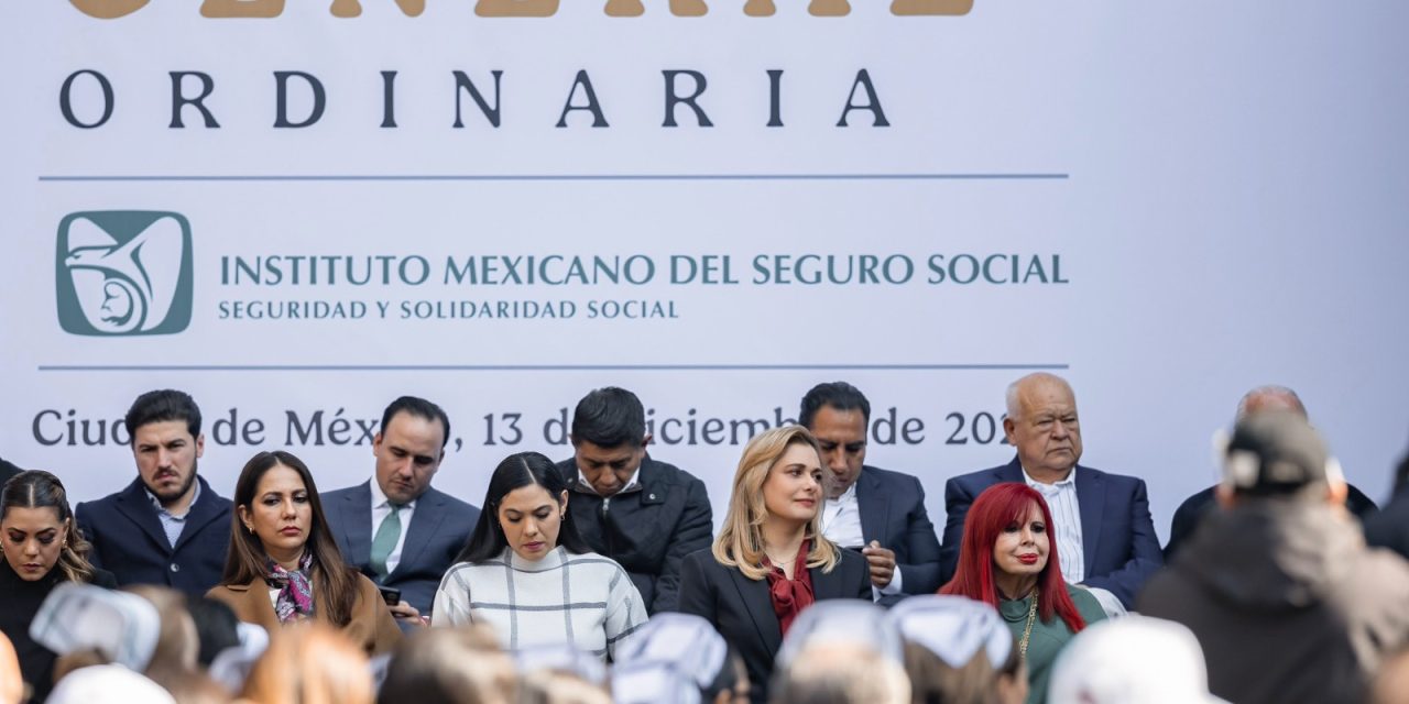 Maru Campos acude como invitada a la 115 Asamblea General Ordinaria del IMSS