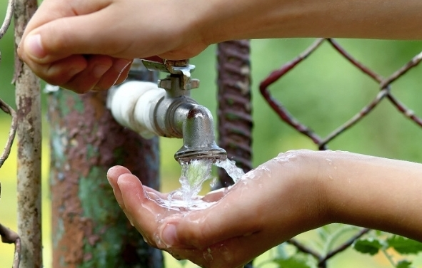 Urgen acciones para garantizar el acceso al agua para todas las personas: Congreso
