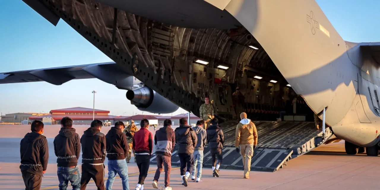 Jóvenes migrantes mexicanos repatriados podrán recibir más de 8 mil pesos mensuales de apoyo