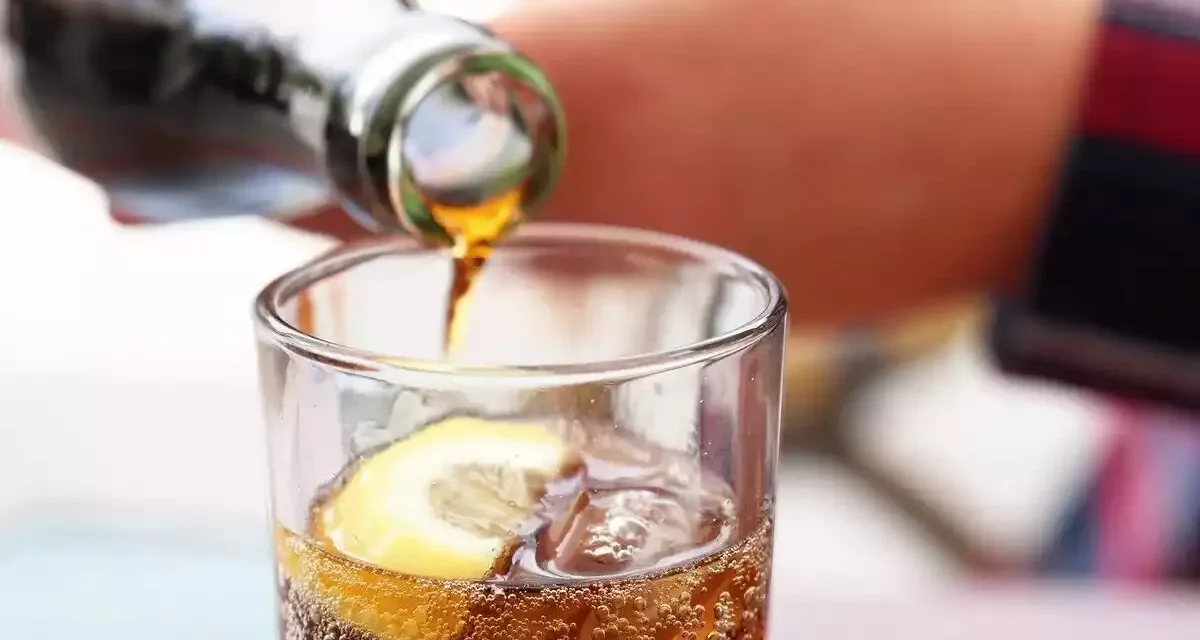 Coca Cola y similares causan 3 millones de casos de diabetes