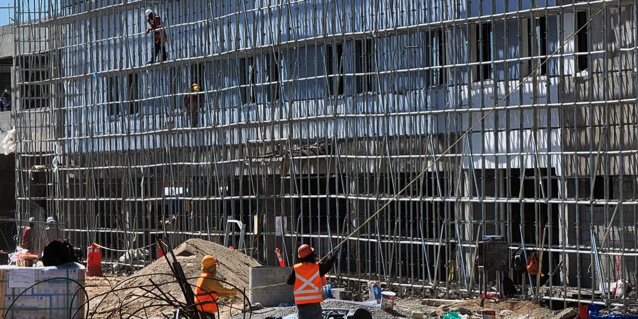 Se registra mínimo histórico en desempleo