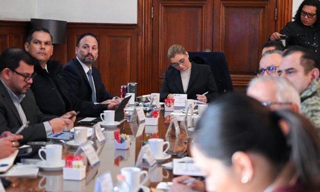 Maru Campos acuerda con Mesa Estatal de Construcción de Paz, reforzar combate contra las adicciones en Chihuahua