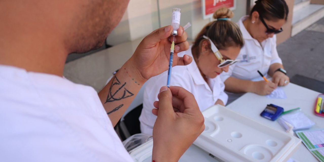 Exhorta Secretaría de Salud a proteger a menores de edad y complementar el esquema de vacunación