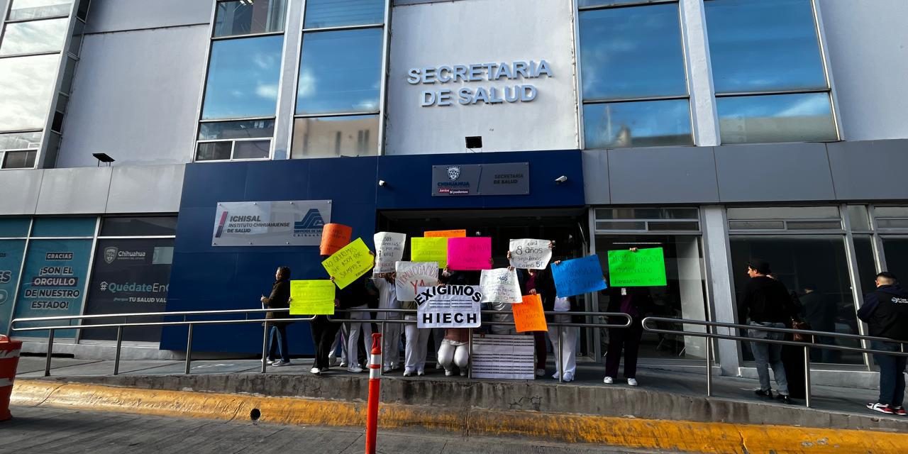 Exigen homologación de salarios de personal de enfermería