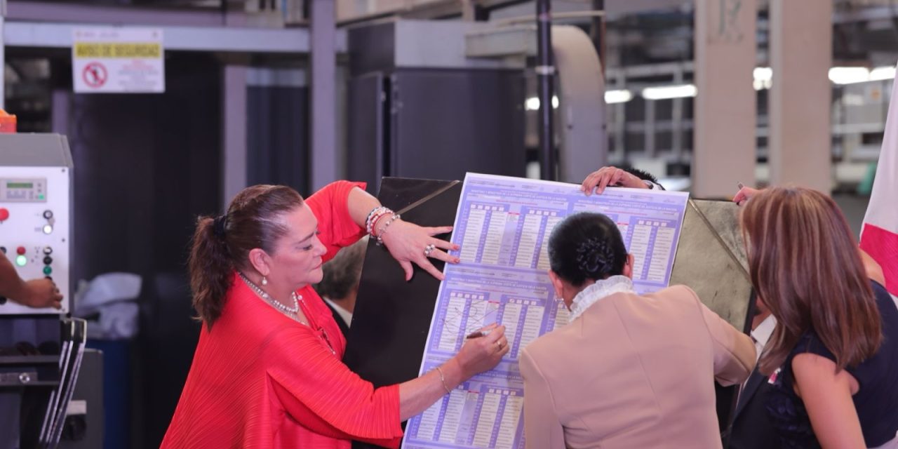 Arranca INE impresión de más de 600 millones de boletas para elección judicial