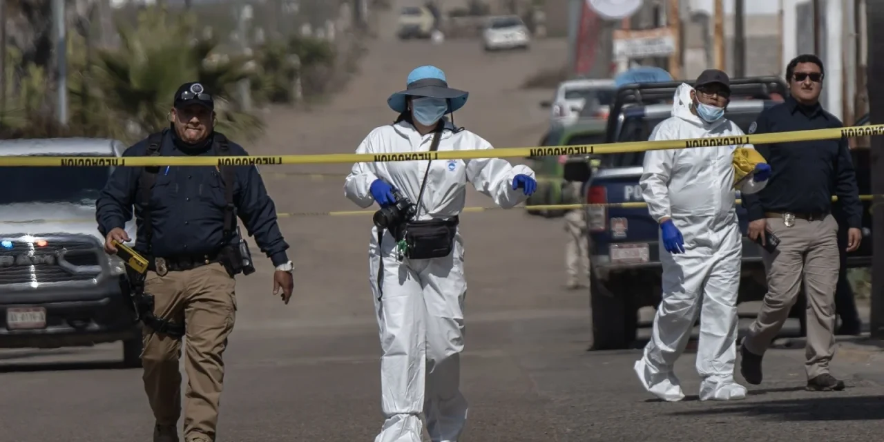 El sexenio de AMLO superó 34.7% al de Peña Nieto en homicidios con arma de fuego