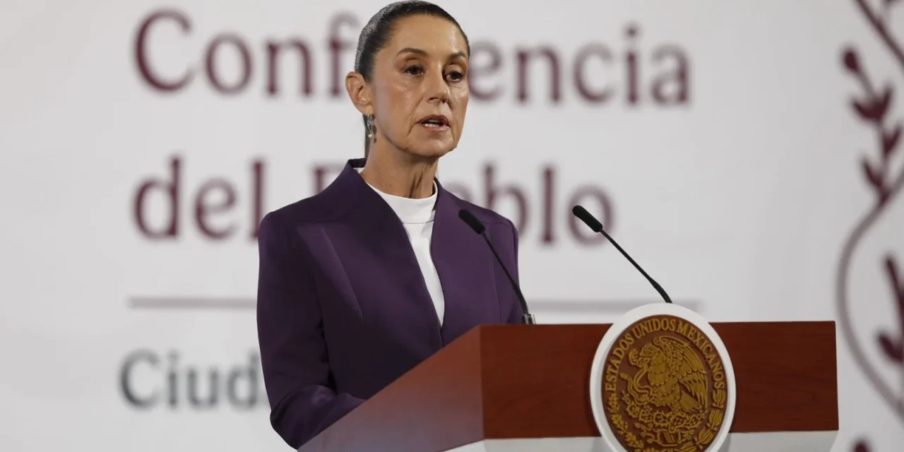 México pospone represalia arancelaria a EU; Sheinbaum convoca a mitin el domingo