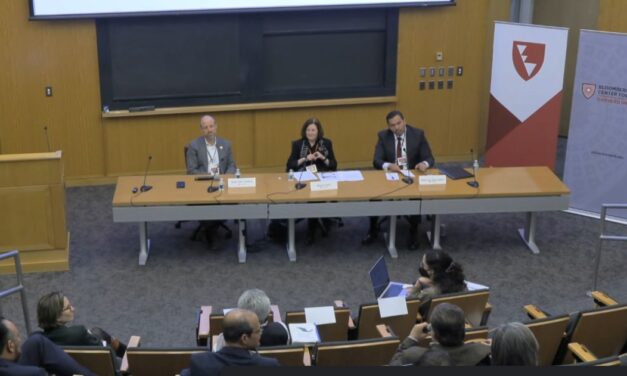 Participa Alcalde en simposio en la Universidad de Harvard