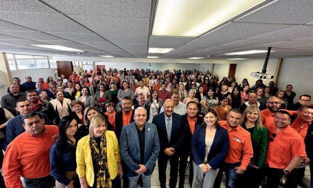 Logran autoridades educativas regularización de 192 trabajadores