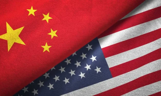 Continúa la guerra comercial, China responde con 84% contra EEUU