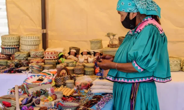 Invitan a festival de artesanías Sekáti Newárame en la Plaza de Armas de Chihuahua
