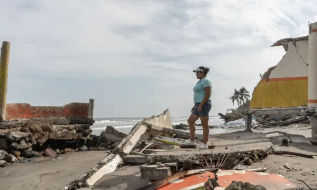 Se acelera la desaparición de playas en México