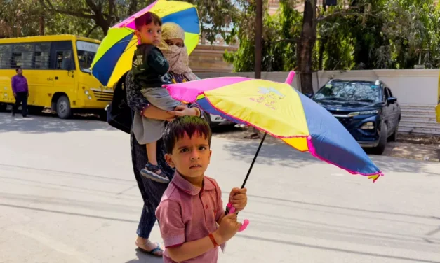 El 83% de los niños de 5 años estarán expuestos a un calor extremo «sin precedentes», según un informe de Save the Children