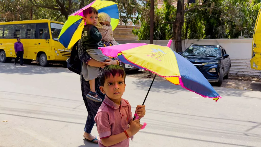 El 83% de los niños de 5 años estarán expuestos a un calor extremo «sin precedentes», según un informe de Save the Children