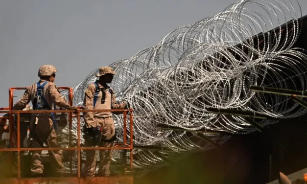 Trump crea nueva zona militar en la frontera con México