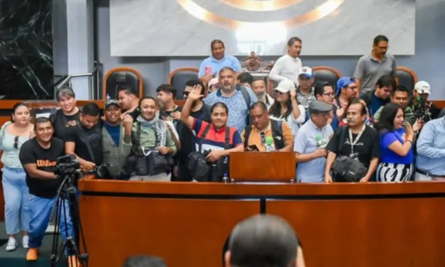 Diputado de Guerrero amenaza de muerte a fotoperiodista