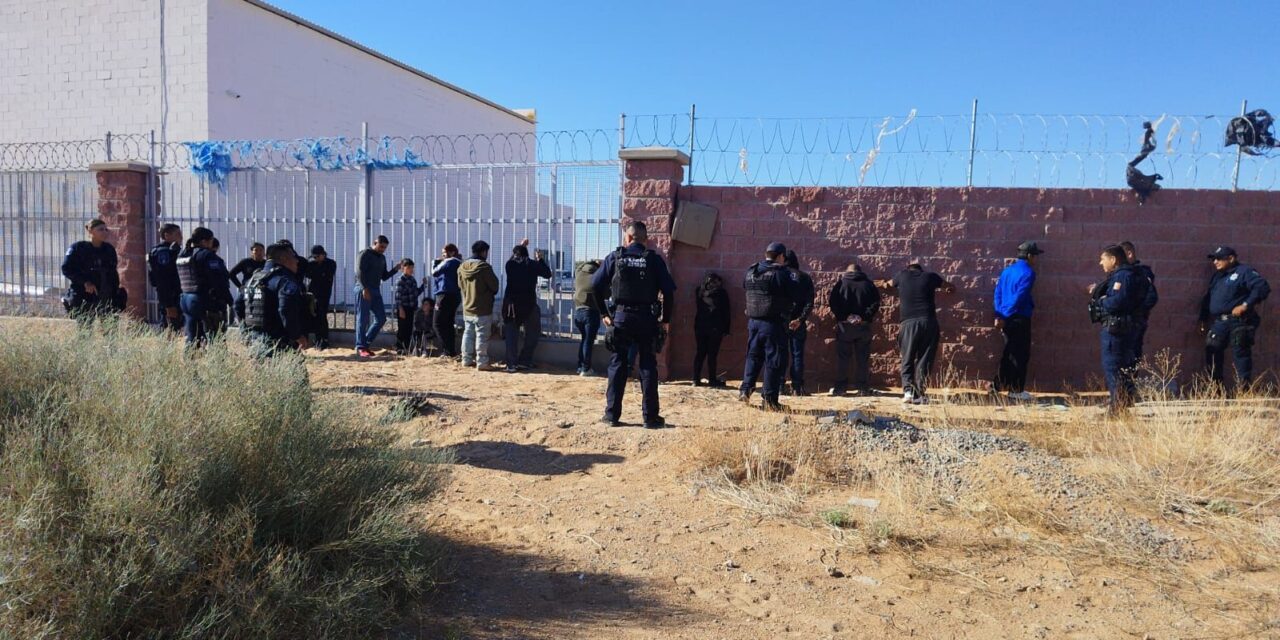 Rescatan 34 migrantes y detienen a 11 presuntos responsables