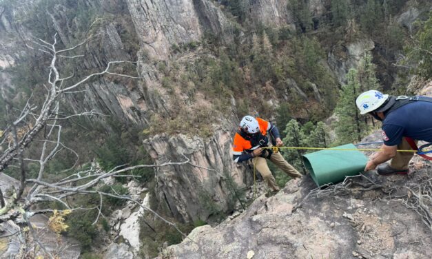 Rescatan cuerpo de hombre sin vida a 150mt de profundidad