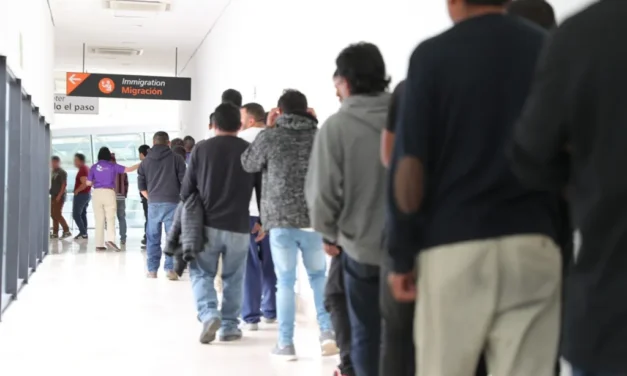 En dos semanas deportan a 142 migrantes