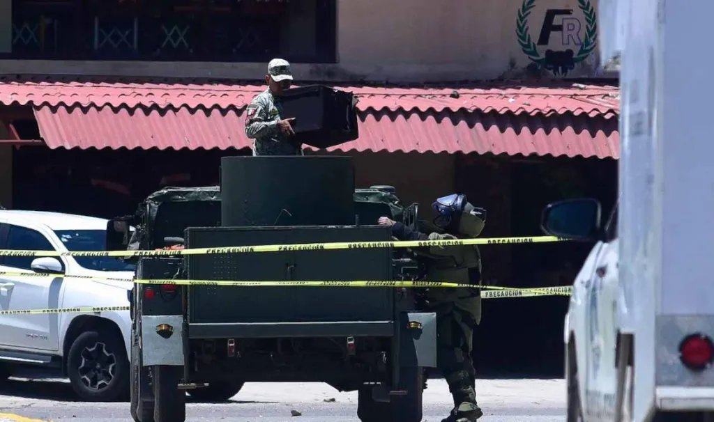 Encuentran granadas frente a la Policía Ministerial en Acapulco