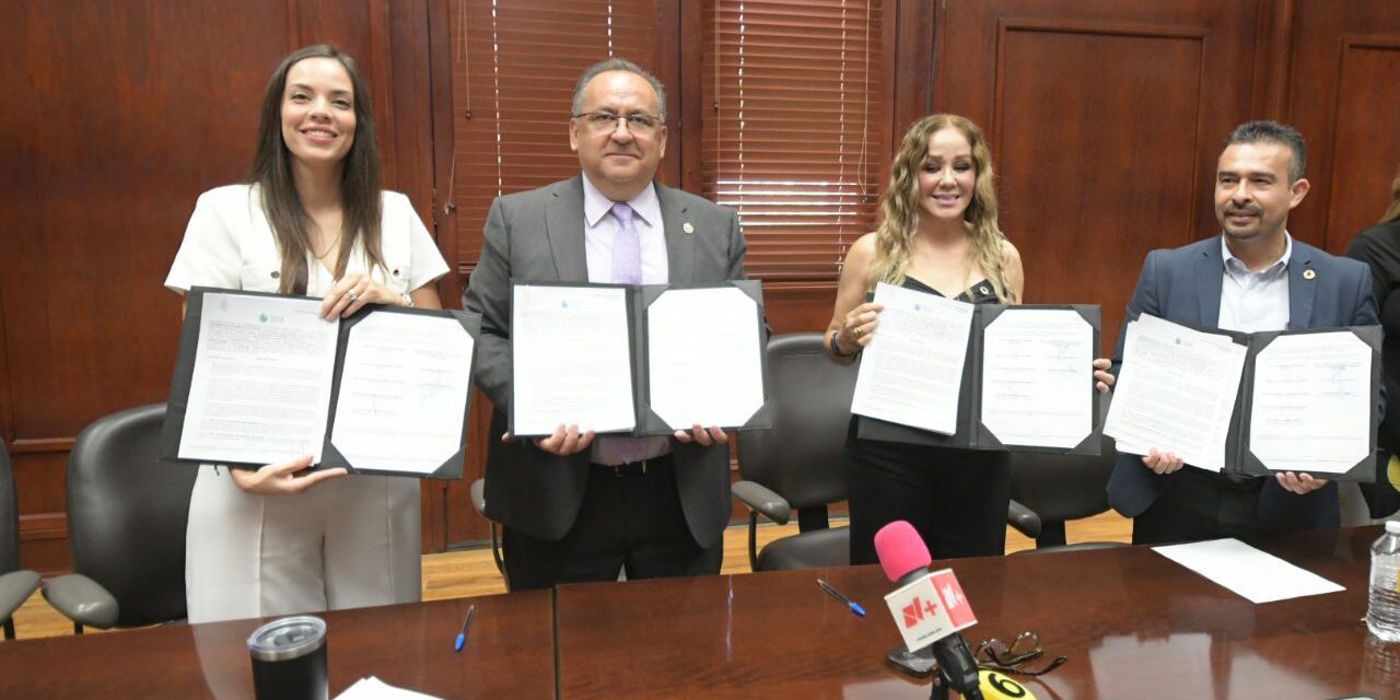 Firma UACH convenio de colaboración con CANACINTRA Delegación Juárez