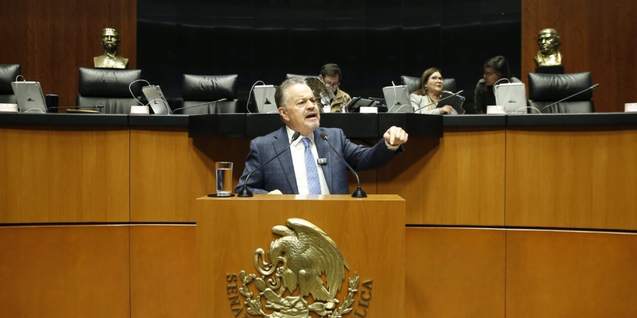Denuncia Mario Vázquez nuevo atentado contra el pacto federal