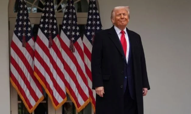 Trump cumple amenaza y eleva aranceles al acero a 50%