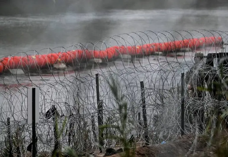 Migración irregular en EU cae a mínimo histórico en frontera con México