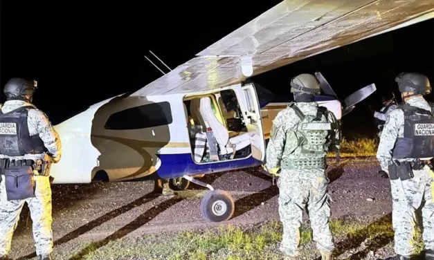 Harfuch confirma que detenidos en avioneta asegurada en Colima son mexicanos
