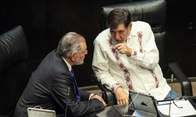Blindan a Adán Augusto en el Congreso