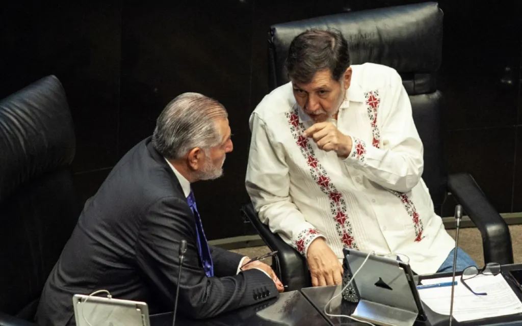Blindan a Adán Augusto en el Congreso