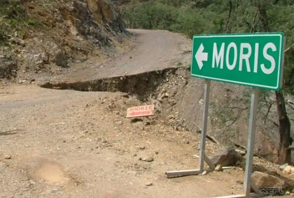 Atacan con drones y bombas a habitantes de Moris