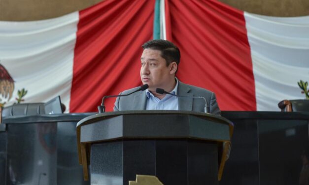 Morena hundió al país en deuda y ahora quiere dar lecciones en Chihuahua: Alfredo Chávez