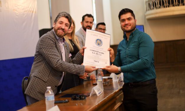 Reciben distintivos de Calidad Turística 34 empresas de la ciudad de Chihuahua