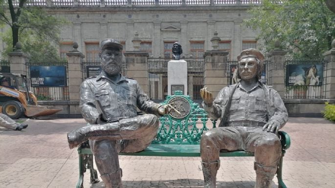 Retiro de esculturas de Fidel Castro y el “Che” Guevara fue irregular: Gobierno de la CDMX