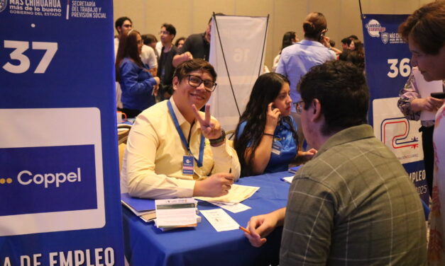 Asistieron más de 2 mil chihuahuenses a la Feria de Empleo de las Juventudes