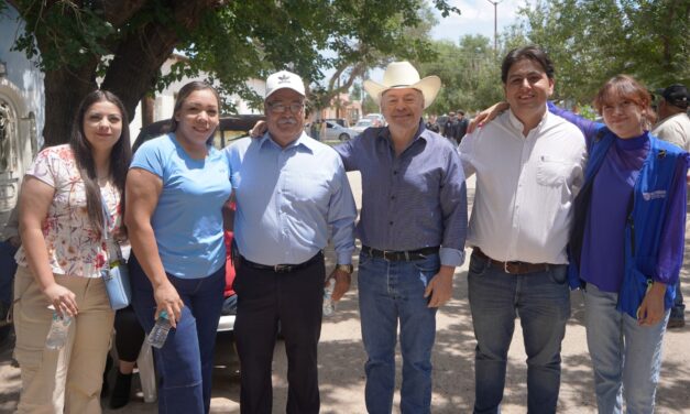 Entrega Senador Mario Vázquez cal en Guerrero