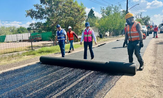Supervisan autoridades rehabilitación de la carretera Meoqui-Julimes