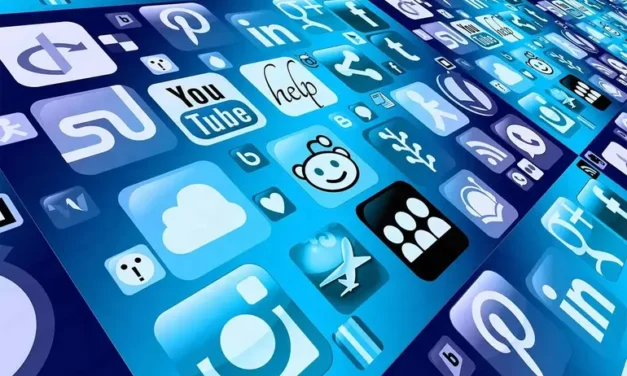 ‘Futuras generaciones deben saber distinguir entre una amistad auténtica y una lista de likes’
