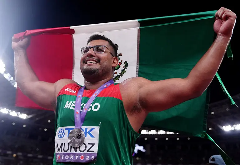 Histórica plata de Uziel Muñoz en Campeonato Mundial