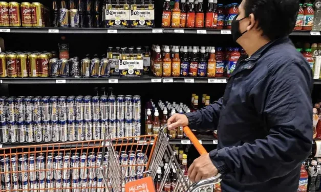 ¡Quéeee! Parte de $6,000 de apoyos sociales los usan en alcohol, cigarros…